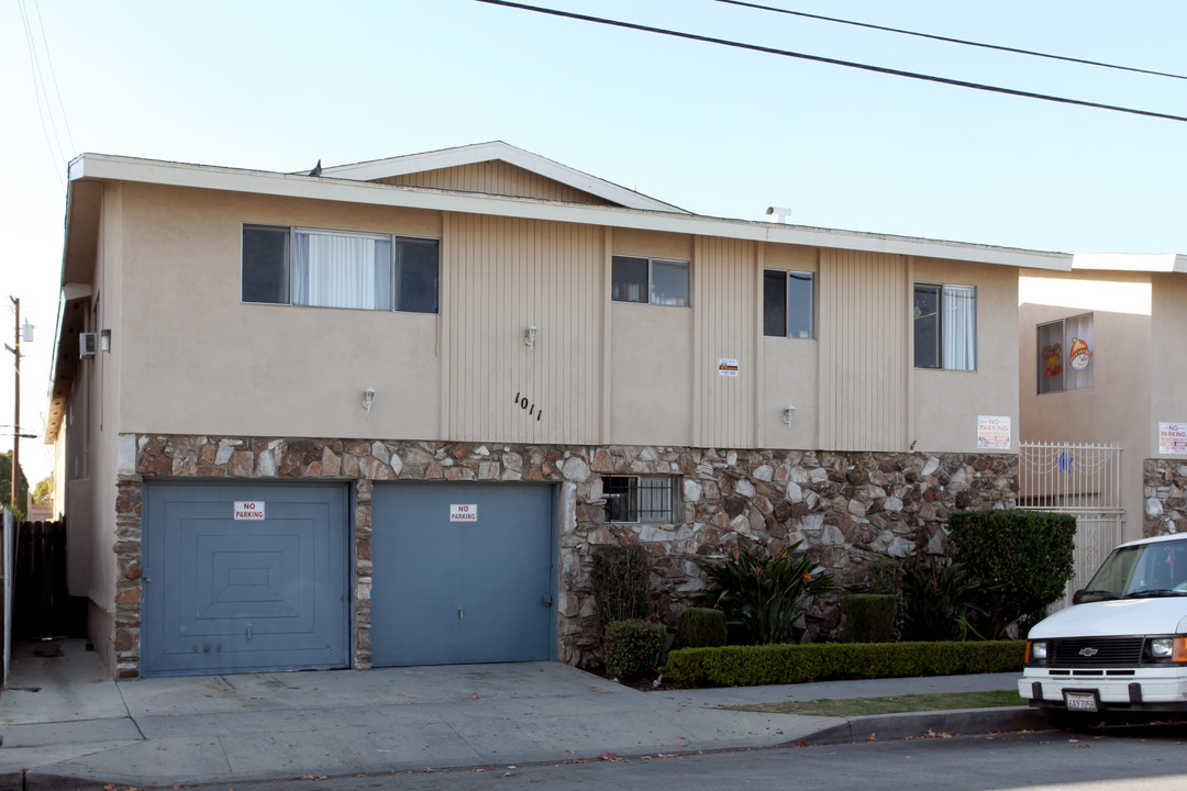 1011 Ohio Ave in Long Beach, CA - Foto de edificio