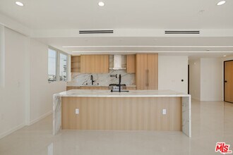 1414 S Beverly Dr in Los Angeles, CA - Building Photo - Building Photo