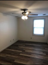 903 Morgantown Rd, Unit 301 in Reading, PA - Foto de edificio - Building Photo