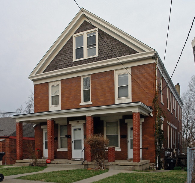 3055 Mathers St in Cincinnati, OH - Foto de edificio - Building Photo