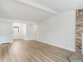 4561 Pullman Ct SE in Salem, OR - Building Photo - Building Photo