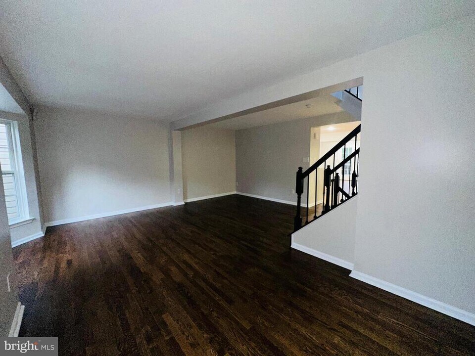 22 Golf View Ct in Pine Hill, NJ - Building Photo