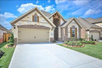 7438 Bethpage Ln in Spring, TX - Building Photo - Building Photo