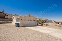 2980 Amigo Dr in Lake Havasu City, AZ - Building Photo - Building Photo