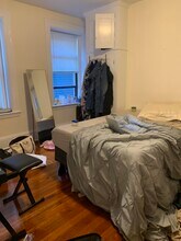 885 Massachusetts Ave in Cambridge, MA - Foto de edificio - Building Photo