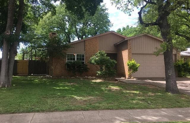 1303 Shady Hollow