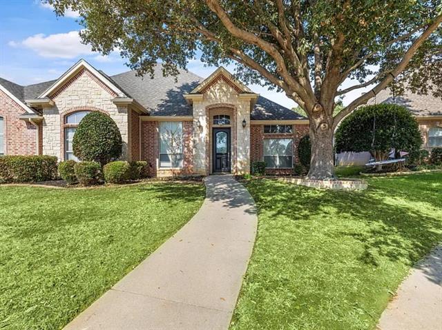 property at 8205 Edgemont Ct