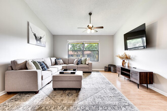 13065 Albright Ct in Wellington, FL - Building Photo - Building Photo