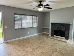 7840 Spohn Ave in Fontana, CA - Building Photo - Building Photo