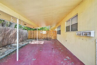 720 SE 15th St in Fort Lauderdale, FL - Building Photo - Building Photo