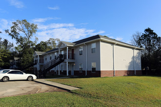 Candlewood Villas in Gulfport, MS - Building Photo - Building Photo