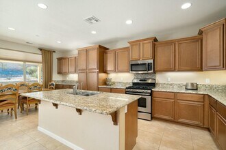 73771 Picasso Dr in Palm Desert, CA - Building Photo - Building Photo