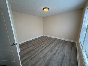 730 Twisted Oak Dr NW in Christiansburg, VA - Building Photo - Building Photo