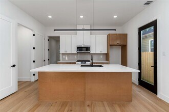 4353 Aledo St in Houston, TX - Building Photo - Building Photo