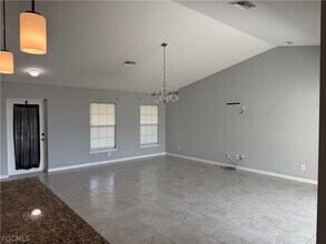 910 NW 8th Terrace in Cape Coral, FL - Building Photo - Building Photo