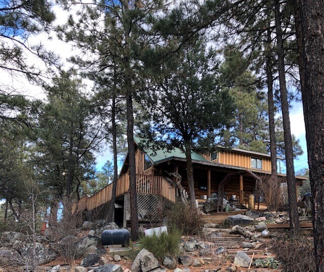 4886 S Juniper Loop Rd in Prescott, AZ - Building Photo