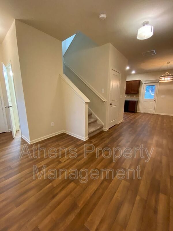 304 Morning Dr in Athens, GA - Building Photo - Building Photo
