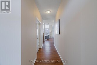 604 Gabriola Way in Ottawa, ON - Building Photo - Building Photo