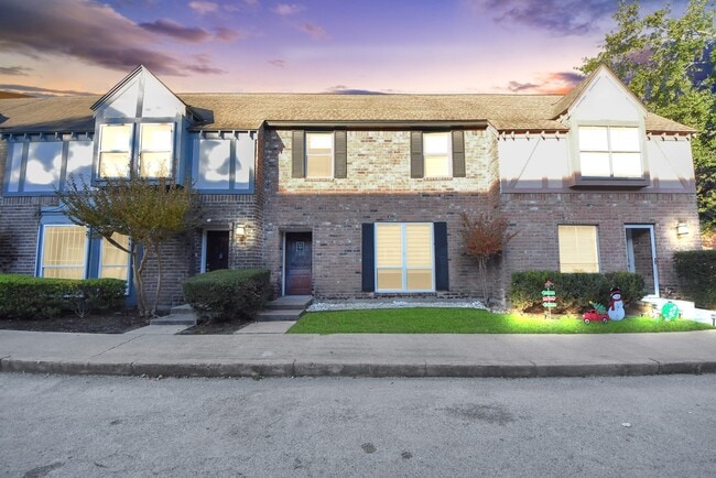 840 Threadneedle St in Houston, TX - Foto de edificio - Building Photo