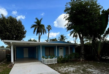 1069 Sperling Ave in Naples, FL - Building Photo - Building Photo