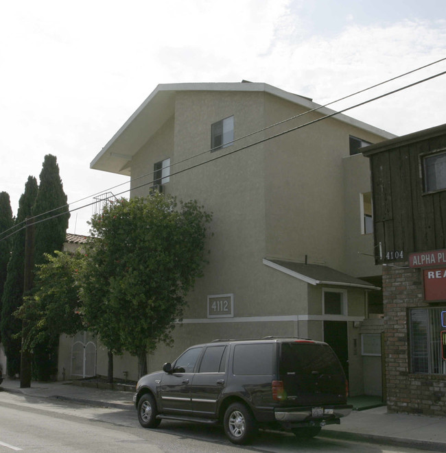 4112 E 7th St in Long Beach, CA - Building Photo - Building Photo