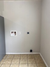 834 C Ave, Unit A in Norfolk, VA - Building Photo - Building Photo