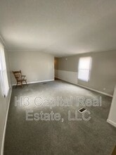 1924 Page Ave in Belleville, IL - Building Photo - Building Photo