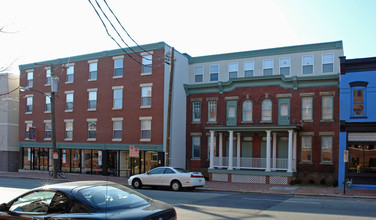 Pine Court Apartments III in Richmond, VA - Foto de edificio - Building Photo