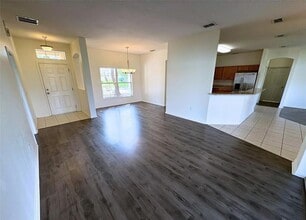 3637 Weatherfield Dr in Kissimmee, FL - Building Photo - Building Photo