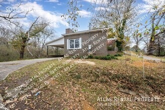 9056 5th Ave in Trafford, AL - Foto de edificio - Building Photo