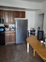 137 S 19th St in Pittsburgh, PA - Building Photo