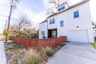 3403 Neal St in Austin, TX - Building Photo - Building Photo