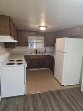 1411 SW G St in Grants Pass, OR - Building Photo - Building Photo