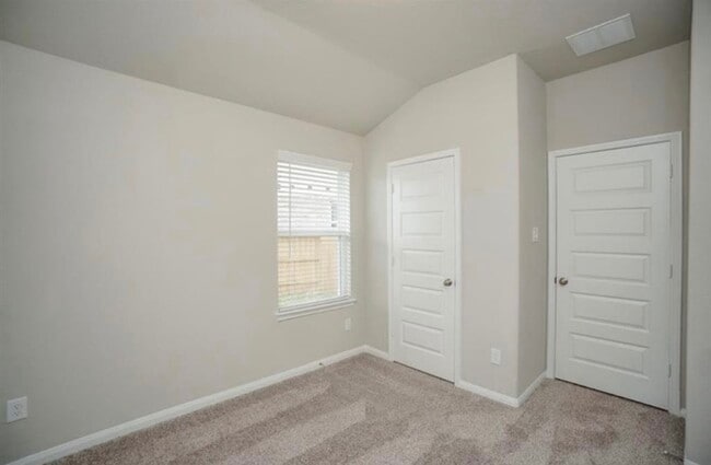 21607 Blue Sapphire Ct