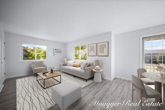 1041 Abbey Ct in Holland, MI - Foto de edificio - Building Photo