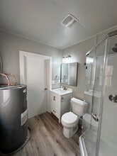 922 W Cedar St in Rawlins, WY - Building Photo - Building Photo