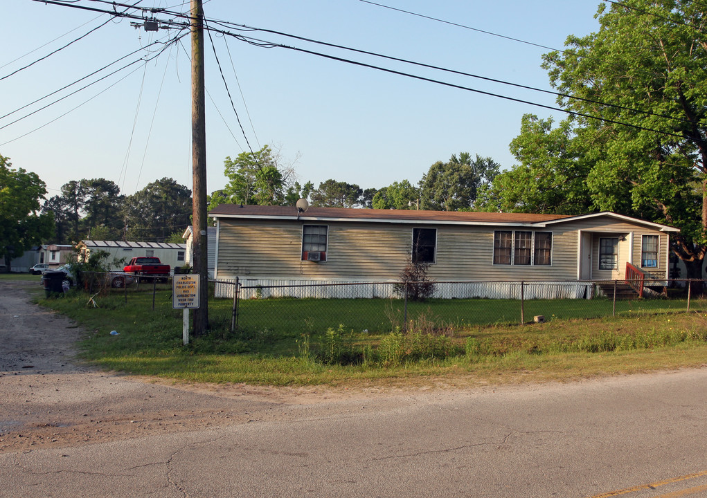 2315 Dunlap St in Charleston, SC - Building Photo