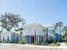 Village at Hyde Park in Jacksonville, FL - Building Photo