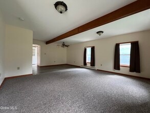 207 W Main St in Richmondville, NY - Building Photo - Building Photo