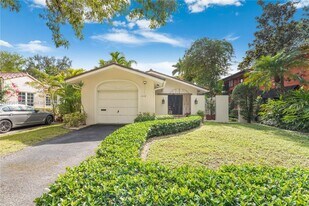 1318 Castile Ave in Coral Gables, FL - Building Photo