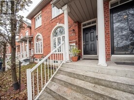 3745 Kingston Rd in Toronto, ON - Building Photo