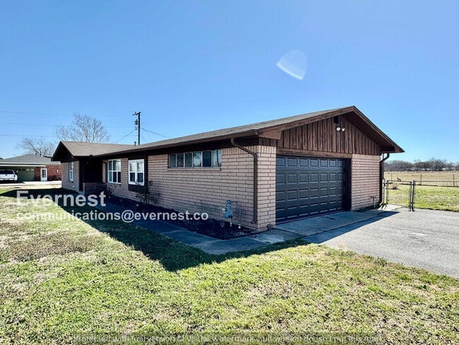 12506 E 116th St N in Collinsville, OK - Building Photo - Building Photo