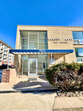 Melody Apartments in Denver, CO - Building Photo - Building Photo