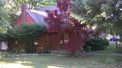 1445 E 33rd St S in Tulsa, OK - Building Photo - Building Photo