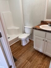 423 Dogwood Ave in Defuniak Springs, FL - Building Photo - Building Photo