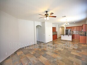 17020 W Windermere Way in Surprise, AZ - Building Photo - Building Photo