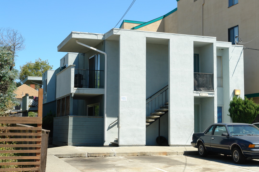 810 60th St in Oakland, CA - Building Photo