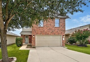 12329 Sky Harbor Dr in Austin, TX - Foto de edificio - Building Photo