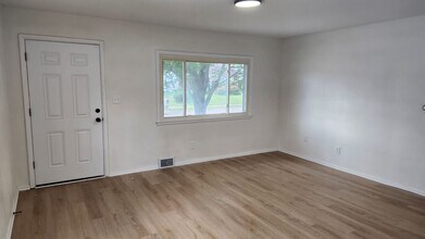 774 Weldon Ave in Columbus, OH - Building Photo - Building Photo