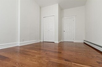 222 Grant Ave in Jersey City, NJ - Building Photo - Building Photo